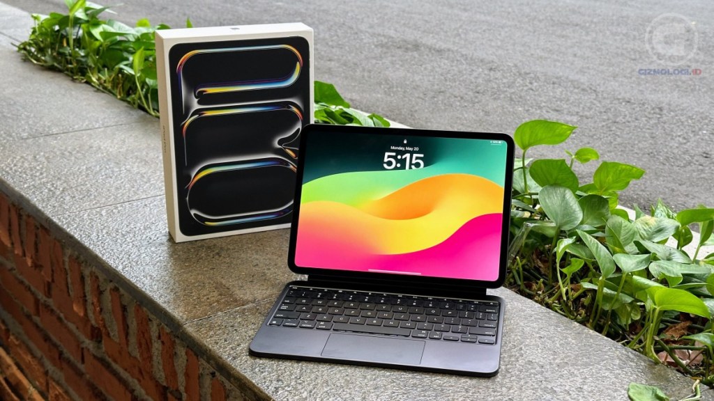 Unboxing iPad Pro M4 & Magic Keyboard Terbaru, Semakin Mirip&nbsp;Macbook