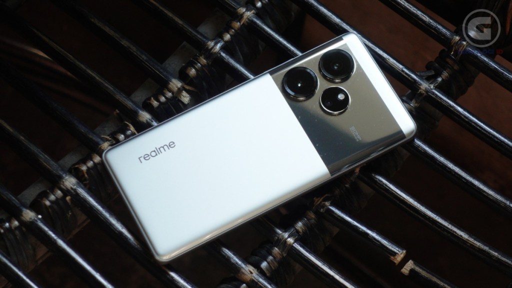 Rilis Global, Harga realme GT 6 Indonesia Dibanderol Rp7 Jutaan