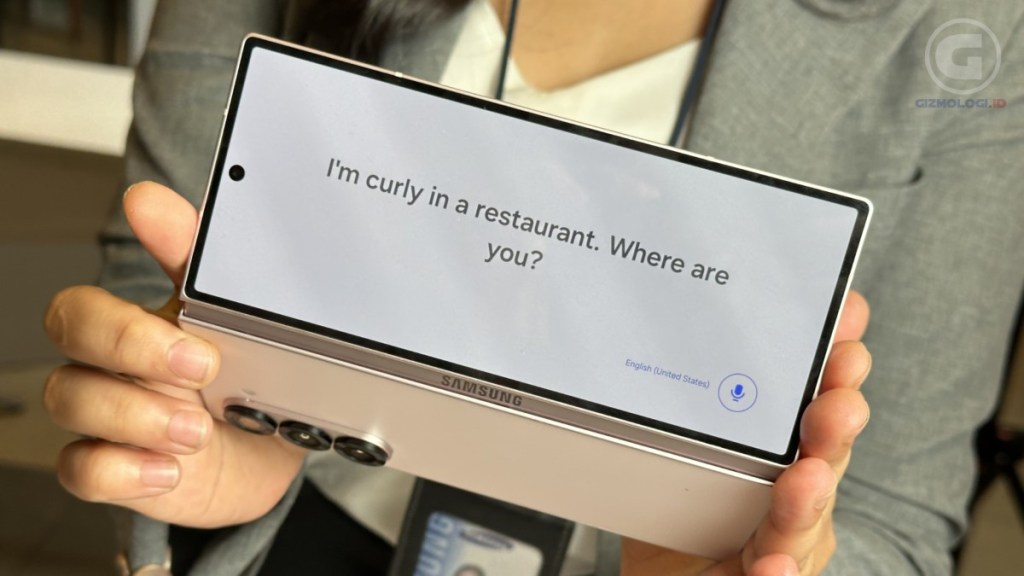 Fitur Interpreter di Galaxy Z Fold 6 & Z Flip 6 Praktis Pakai Dua Layar