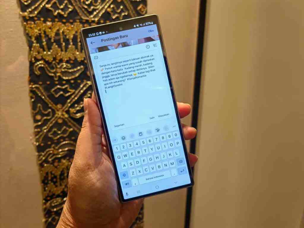 Manfaat AI Composer di Galaxy Z Fold6, Fitur Samsung Serba Bisa!