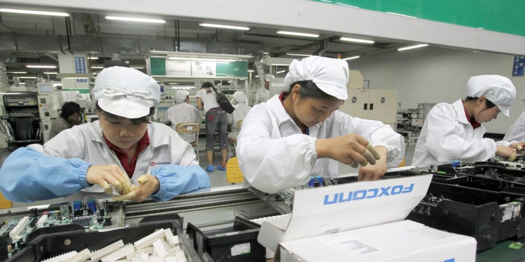 Percepat Produksi iPhone 16, Foxconn Memperkerjakan 50.000 Pekerja di Cina