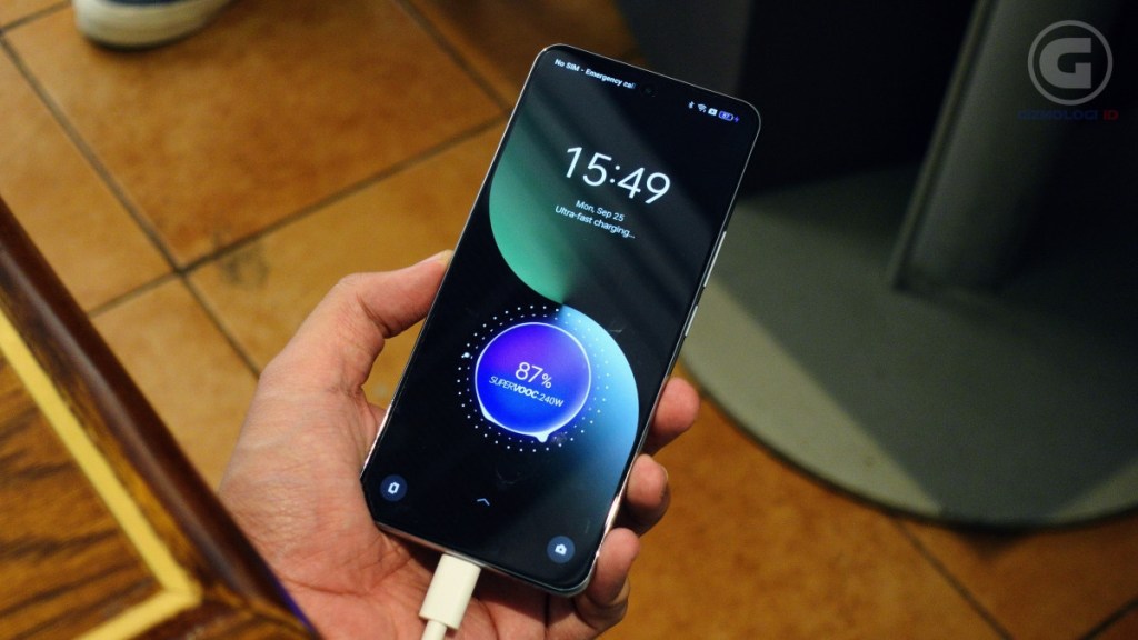 realme 828 Fan Festival 2024 Siap Mengungkap Teknologi Pengisian Daya 320W!